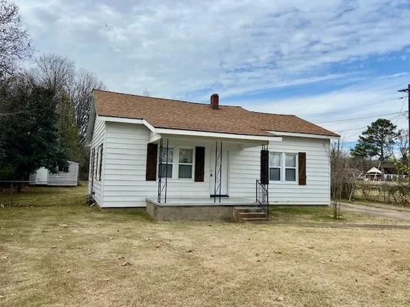 40 Settlers St, Savannah, TN 38372