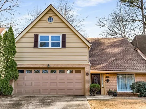 13 Westchester Sq, Decatur, GA 30030