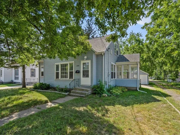 543 Newton St, Waterloo, IA 50703