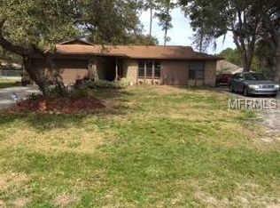 12425 Pine Glen Dr, Leesburg, FL 34788