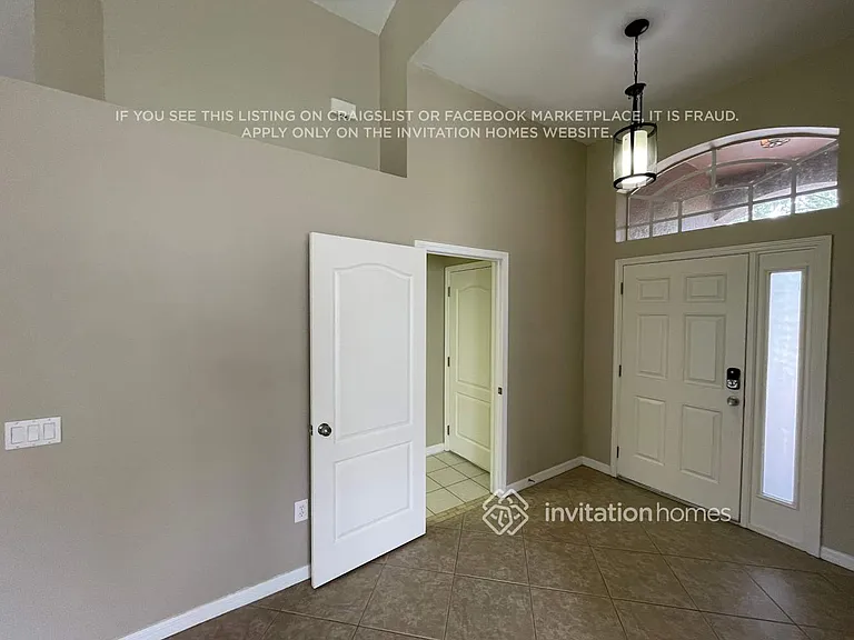 31530 Triborough Dr — Photo 2