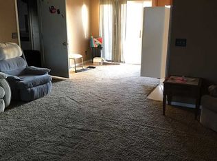909 W Wheatfield Ln, Churubusco, IN 46723
