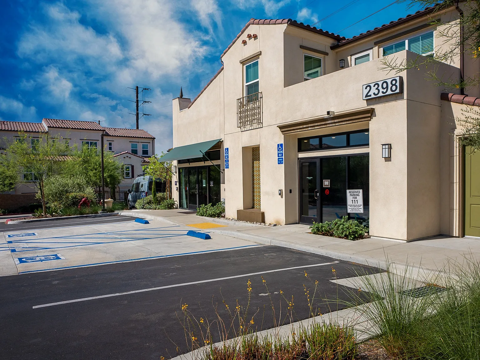 Arrow Vista Village — Photo 3