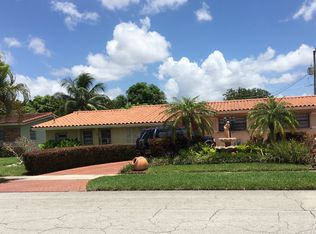 931 W 55th Pl, Hialeah, FL 33012