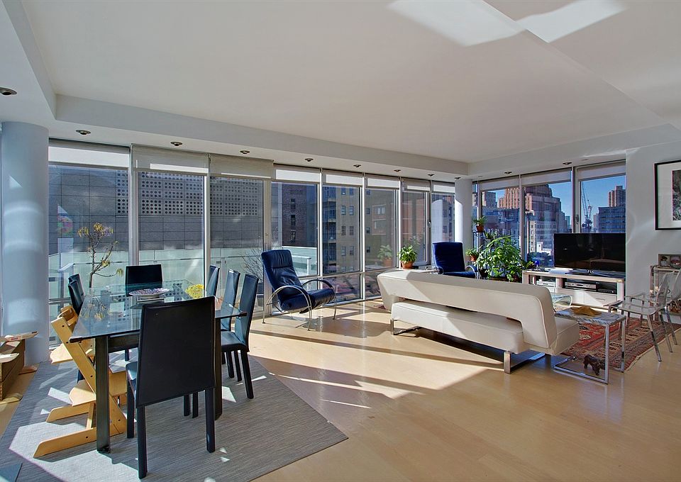 1st image of 50 Franklin St APT 15A
