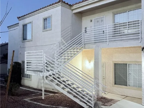 1900 N Torrey Pines Dr Unit 211, Las Vegas, NV 89108