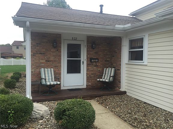 2nd image of 822 Kentwood Dr