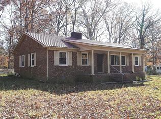 1187 N Moore Rd, Robbins, NC 27325