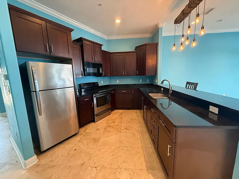 7282 Jacobs Trl — Photo 9