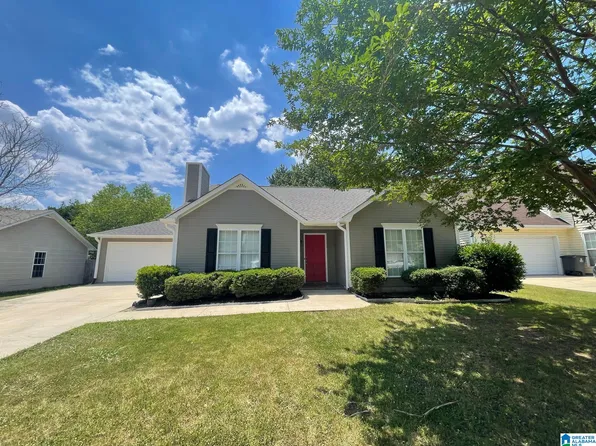 6272 Russet Landing Cir, Birmingham, AL 35244