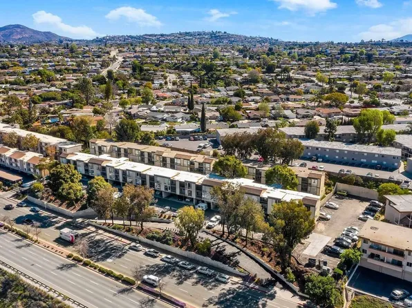 6675 Mission Gorge Rd, San Diego, CA