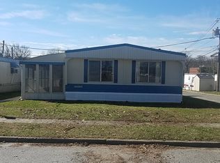 1405 Farrell Ave TRLR 208, Cherry Hill, NJ 08002