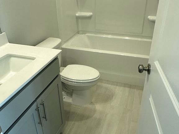 3rd image of 1707 Barrett Run Trl