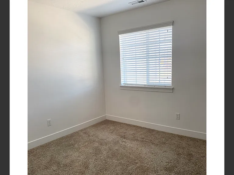 7538 N Cottage Ln — Photo 9