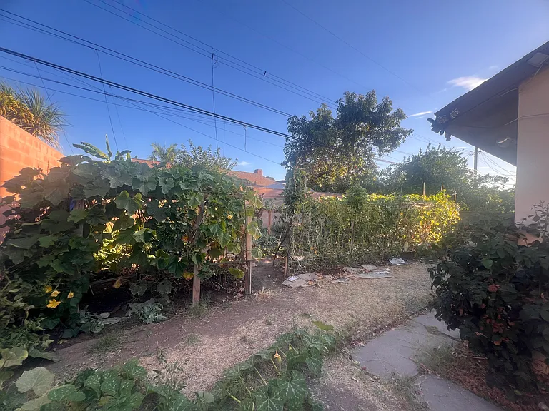 16732 Loukelton St — Photo 8