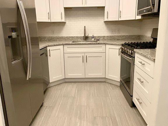 2nd image of 1492 S 430 W #31