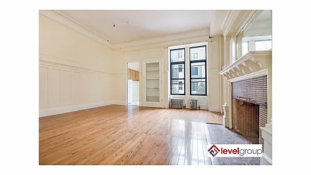 Rented by Level Group