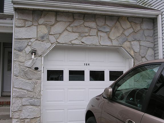Garage & Drive Way