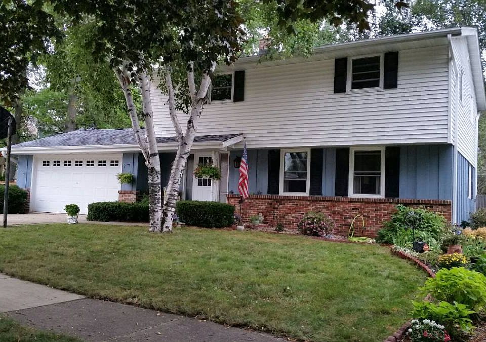 2nd image of 4814 68th St