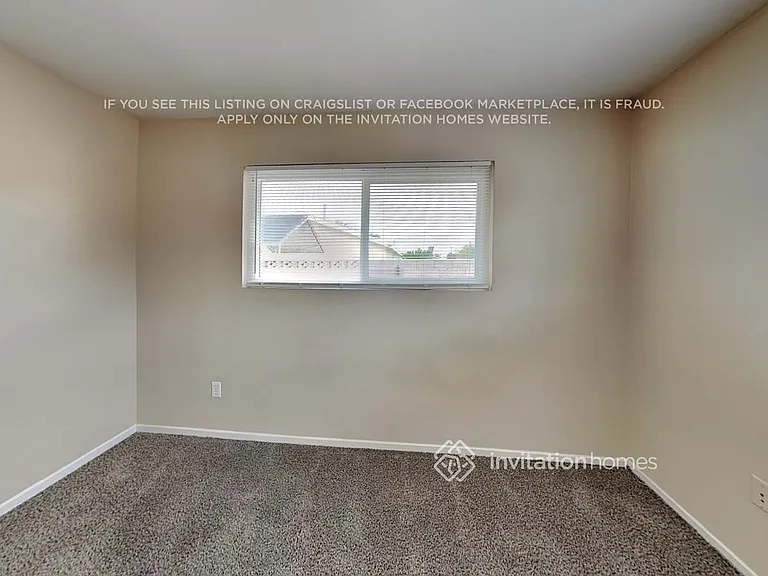 27198 Norwood St — Photo 14