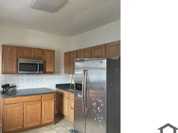 112 Tonawanda St #A, Dorchester Center, MA 02124