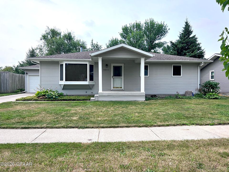 1st image of 2261 Fallcreek Ct