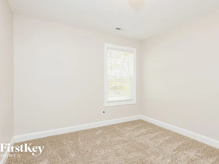 80 Alpha Ct — Photo 11
