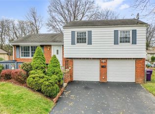 33 Monte Carlo Rd, Pittsburgh, PA 15239