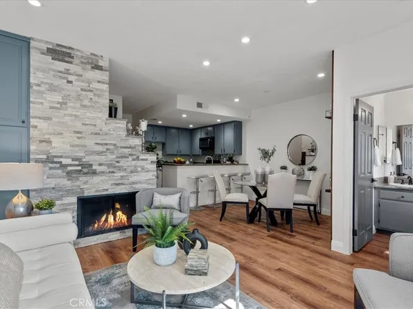 25725 Perlman Pl #D-127, Stevenson Ranch, CA 91381