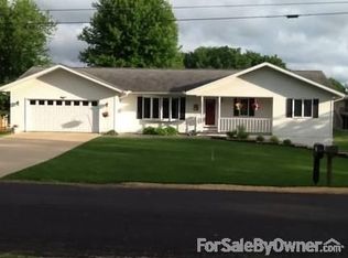 1008 1st Ave, Fulton, IL 61252