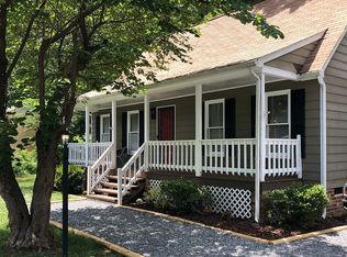 10066 Haleys Hollow Ct, Glen Allen, VA 23060