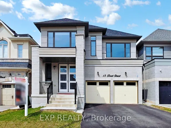 15 Frost St, Brampton, ON L6X 5P5