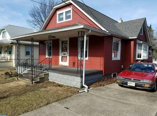 107 Moore Ave, Barrington, NJ 08007