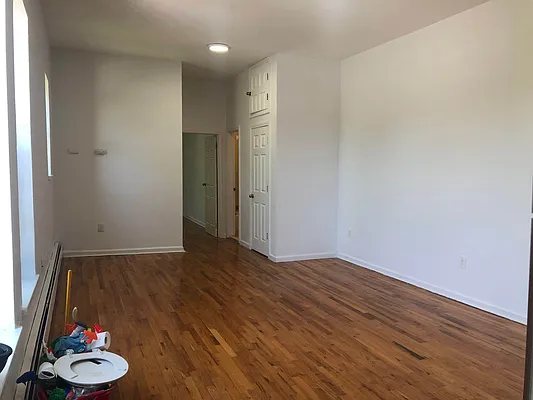 Rented by Corcoran | media 21