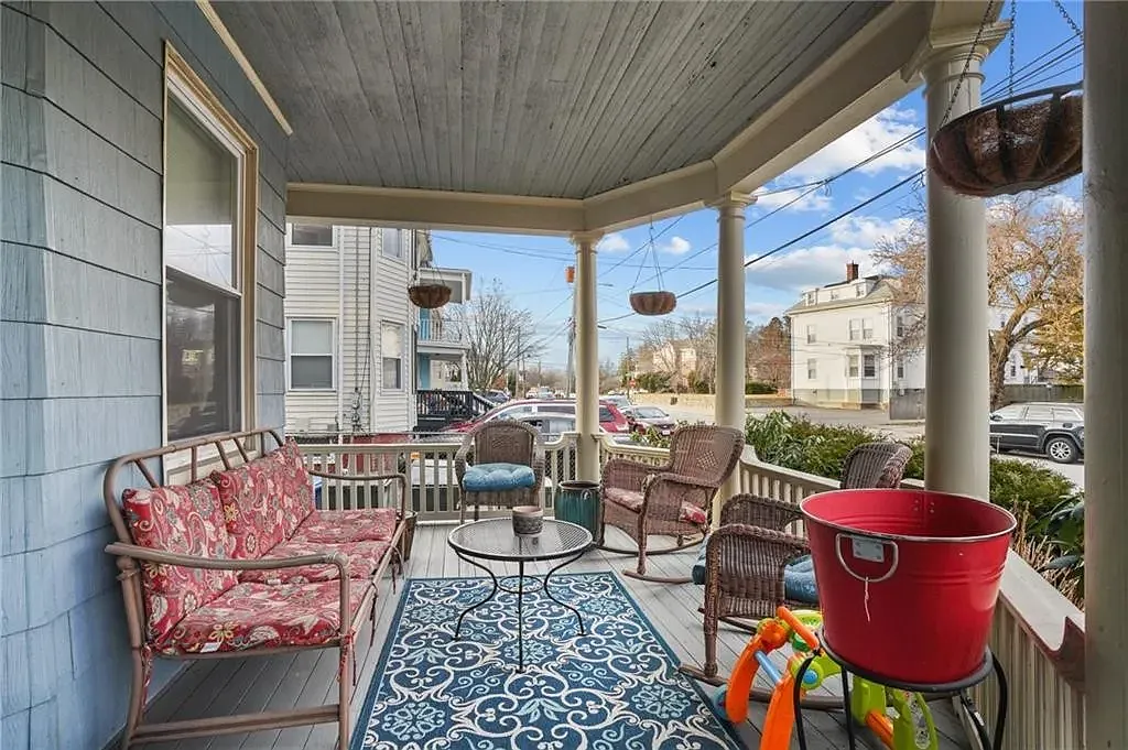 Building Photo - 144 Wentworth Ave #1