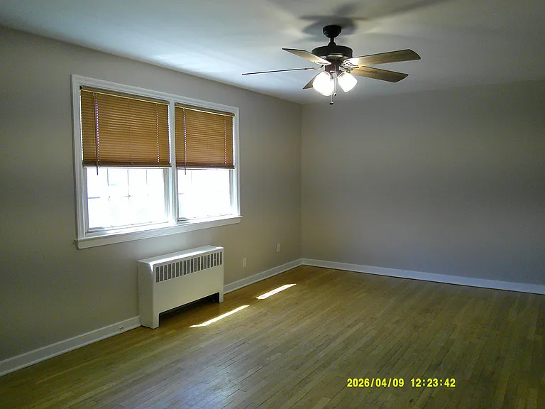 7 Bashford Ave #B — Photo 6