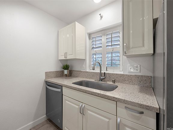5th image of 3054 Ala Poha Pl APT 306