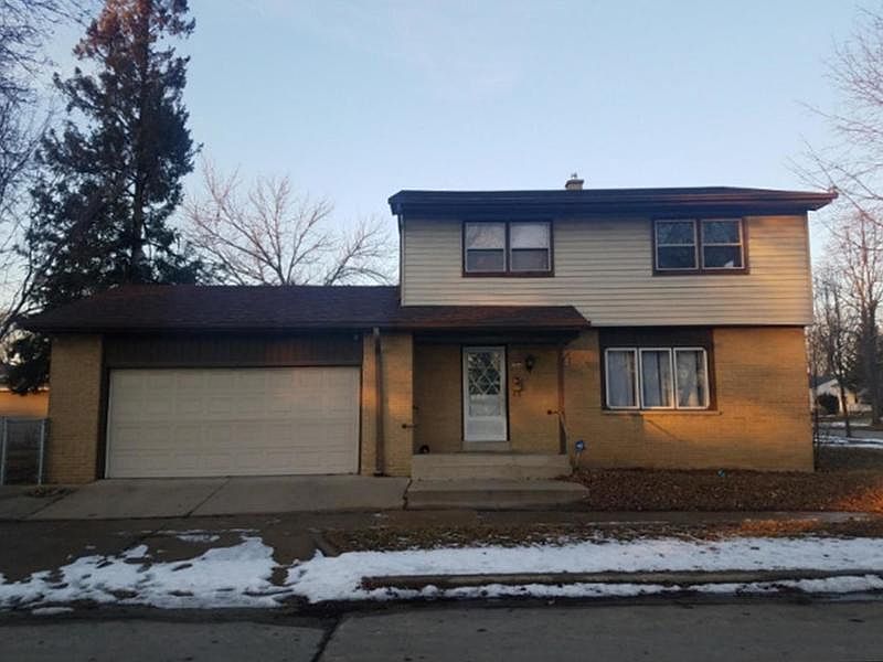 1st image of 9300 W Thurston Ave