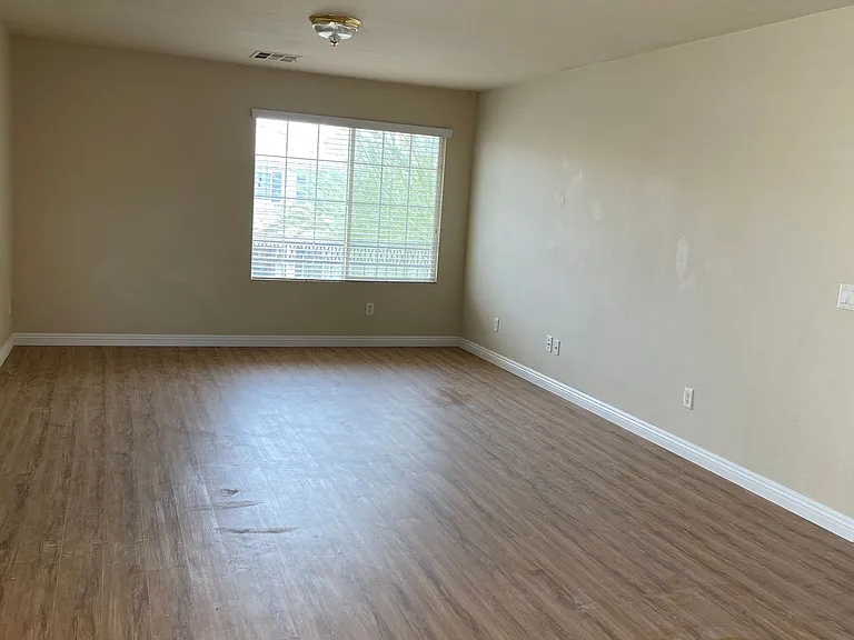 1036 Bearpaw Catch Ct — Photo 19