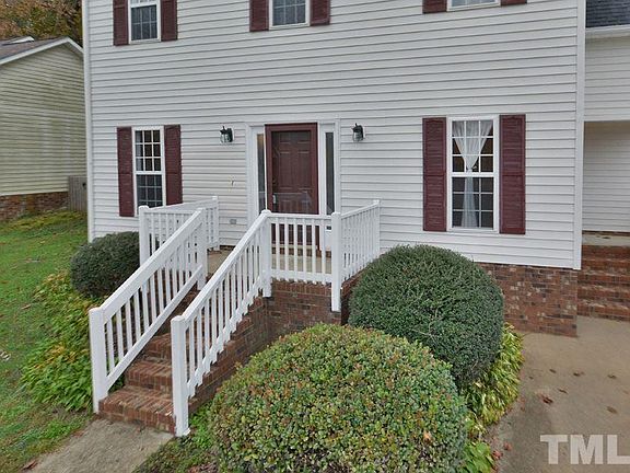 2nd image of 2111 Magnolia Ln