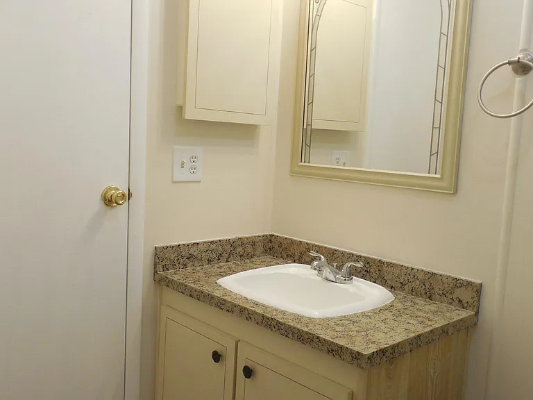 2055 S Floral Ave #50 — Photo 19