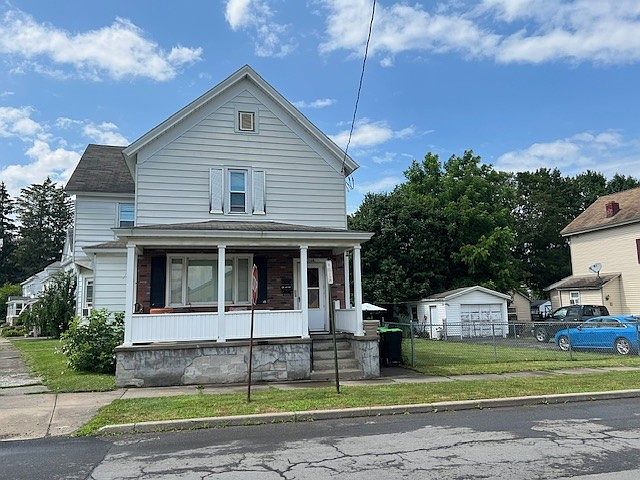 1st image of 316-318 S Frankfort St