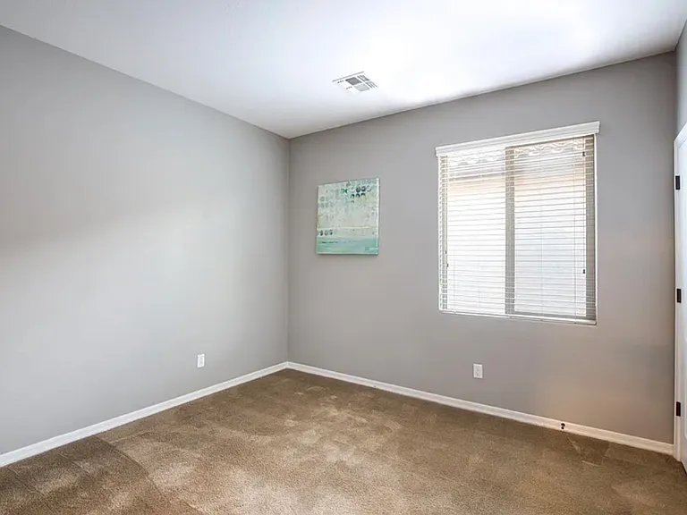 9238 W Coolbrook Ave — Photo 7