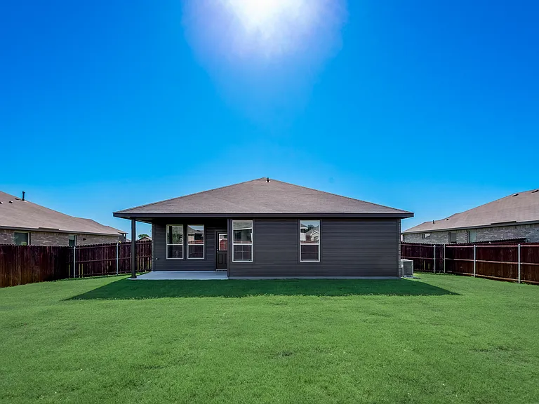 415 Helm Ln — Photo 14