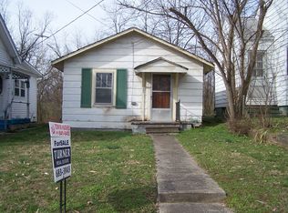 121 S Adams St, Golconda, IL 62938