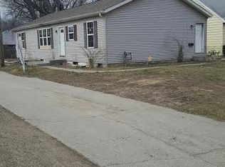 260 S Fair Ave, Benton Harbor, MI 49022