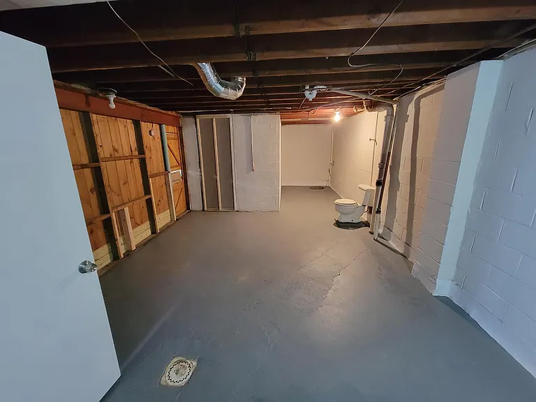 10761 Old Trail Rd — Photo 23