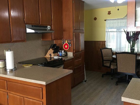 4th image of 3513 Kearly Ave