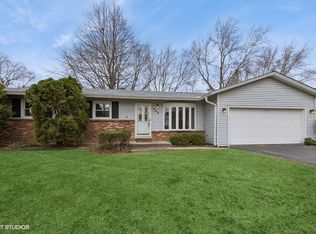 544 Arthur Dr, Cary, IL 60013