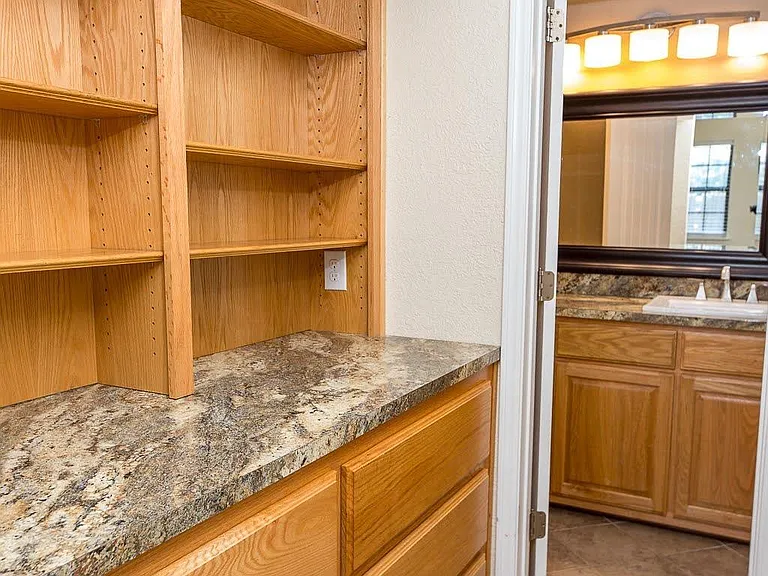 4808 Mount Everest Dr — Photo 21